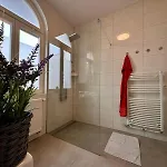 Altstadt 120qm Wlan Balkon 2 Baeder アパート *