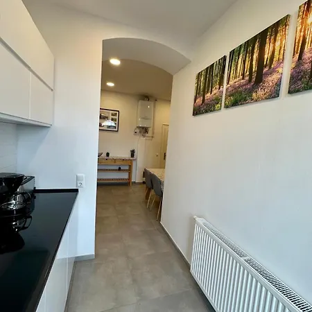 Apartment Altstadt 120qm Wlan Balkon 2 Baeder